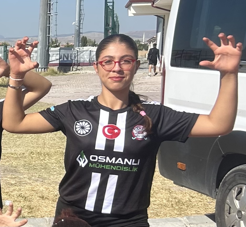 TENNUR İKRA ÖLMEZ