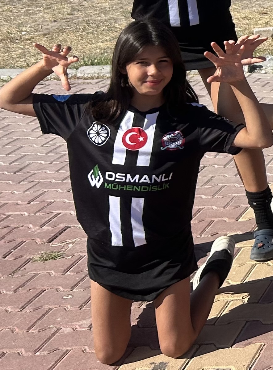 GÜLDEN YÜKSEL
