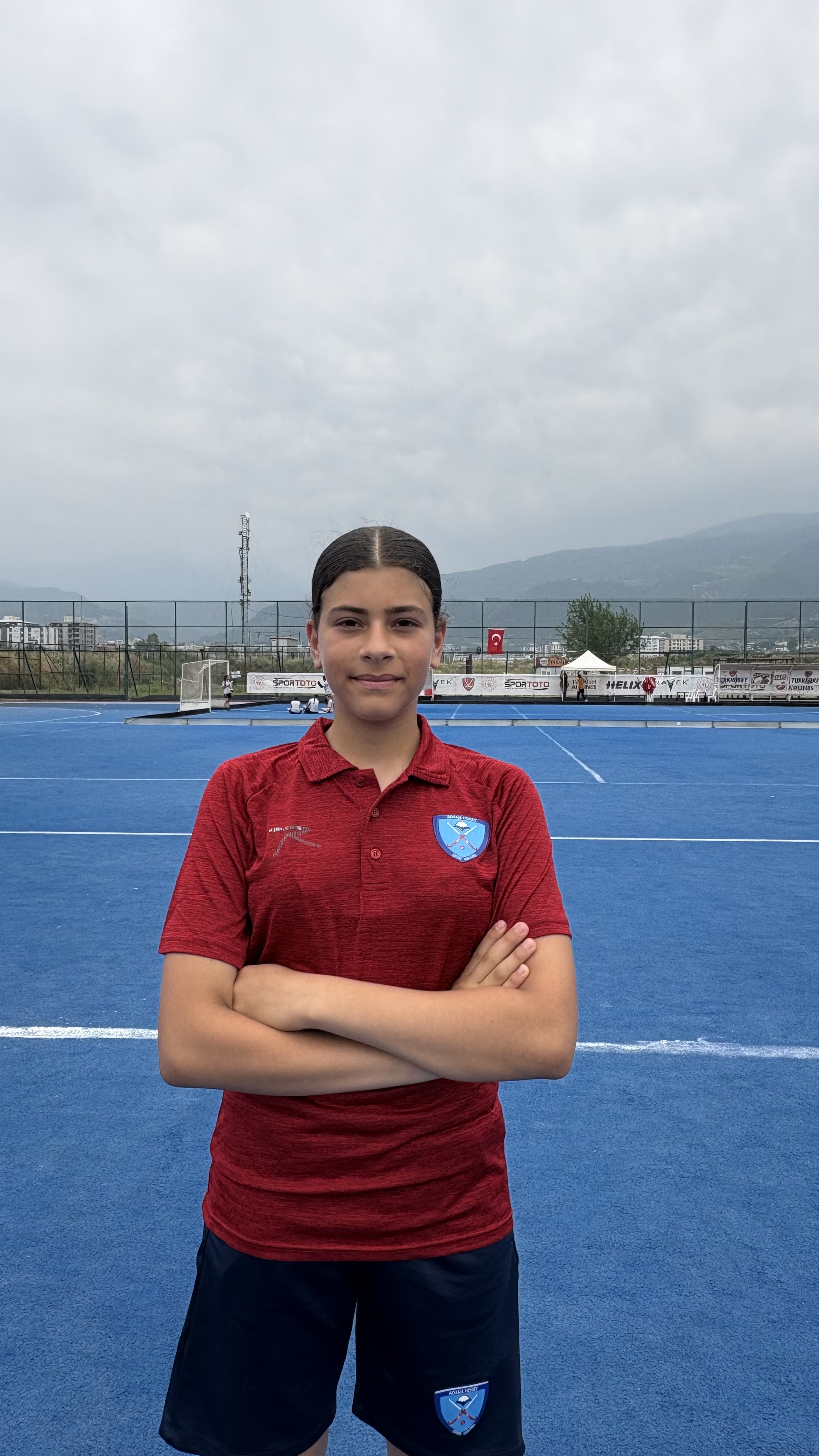 DEFNE BUĞLEM KÜPELİ